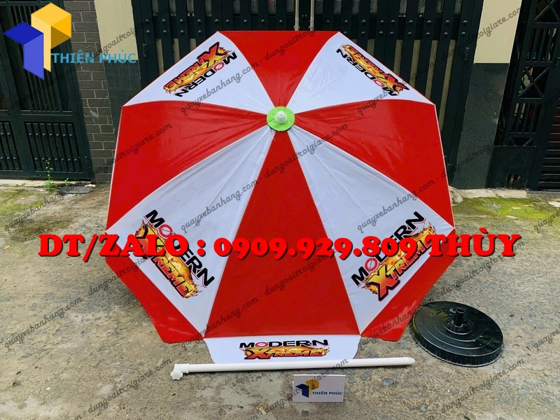 dù che quảng cáo in bạt giá rẻ