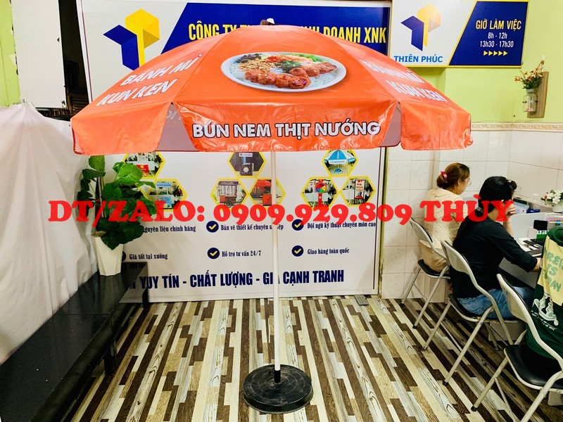 Dù in logo quảng cáo giá rẻ