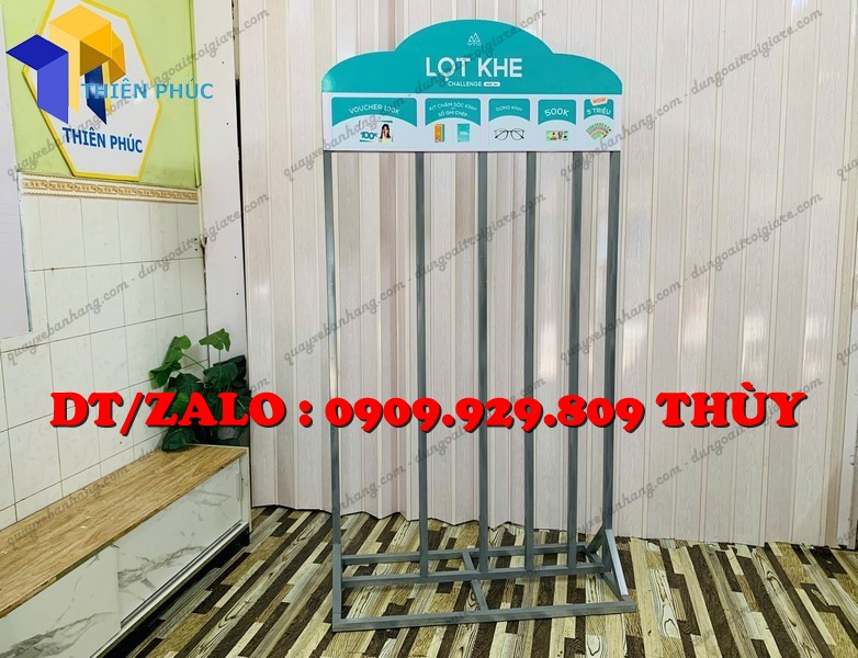 khung chơi thử thách lọt qua khe