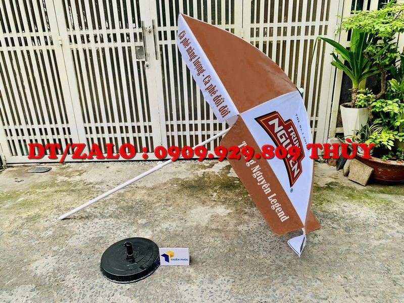 ô dù che mưa in thương hiệu